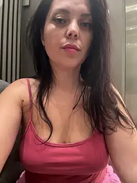 Snapshot of Kate_Joy chatting on 03.05.25 Kate Joy online show from 03.05.25