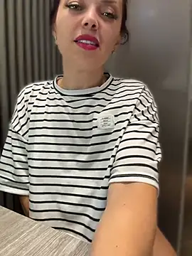 Kate Joy online show from 07.14.26