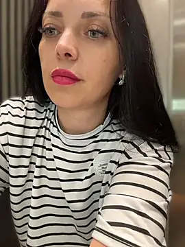Kate Joy online show from 07.14.26