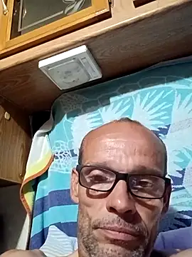 lelandm77 online show from 04.17.26